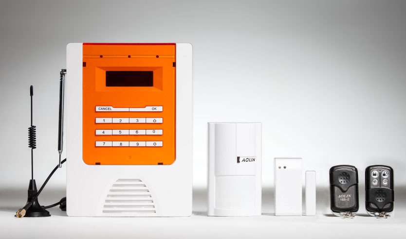 Aolin-GSM-Alarm-System-Infrared-Magnetic-Remote-Control-SMS-Alarm-Mobile-Remote-Control-System-Mobile-Phone-Site-Monitoring